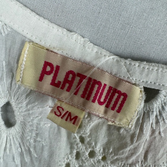 Platinum Tunic Top Womens Small Medium White Eyelet Embroidery Lagenlook NEW - Picture 2 of 12